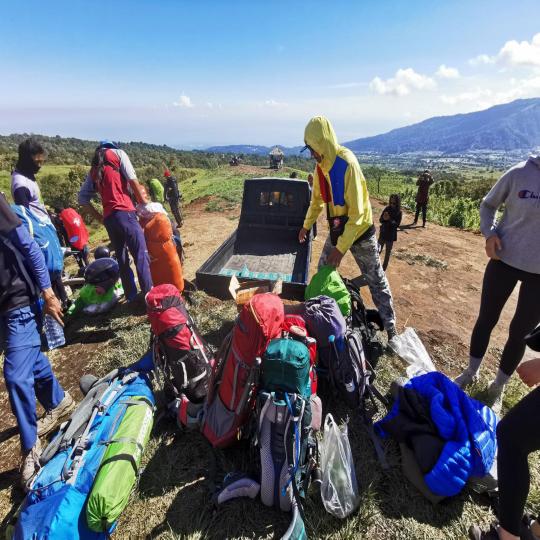 4D-3N Mount Rinjani Summit Trek