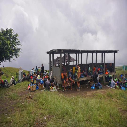 4D-3N Mount Rinjani Summit Trek