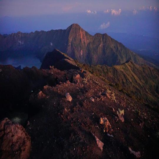 3D-2N Mount Rinjani Trekking Adventure (Sembalun to Torean Route)