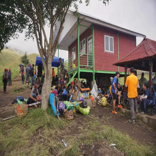 3D-2N Mount Rinjani Trekking Adventure (Sembalun to Torean Route)