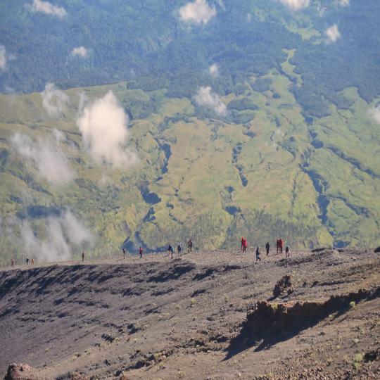2-Day Summit Rinjani Trek via Sembalun Route