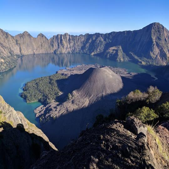 Mount Rinjani South Trekking 2D/1N