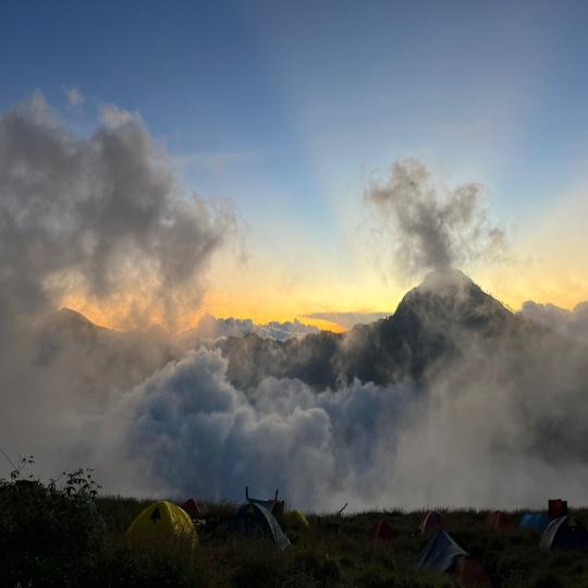 2 Days Summit Rinjani Trek via Sembalun Route